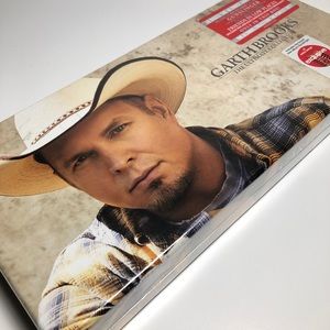 Garth Brooks ultimate CD box set country music